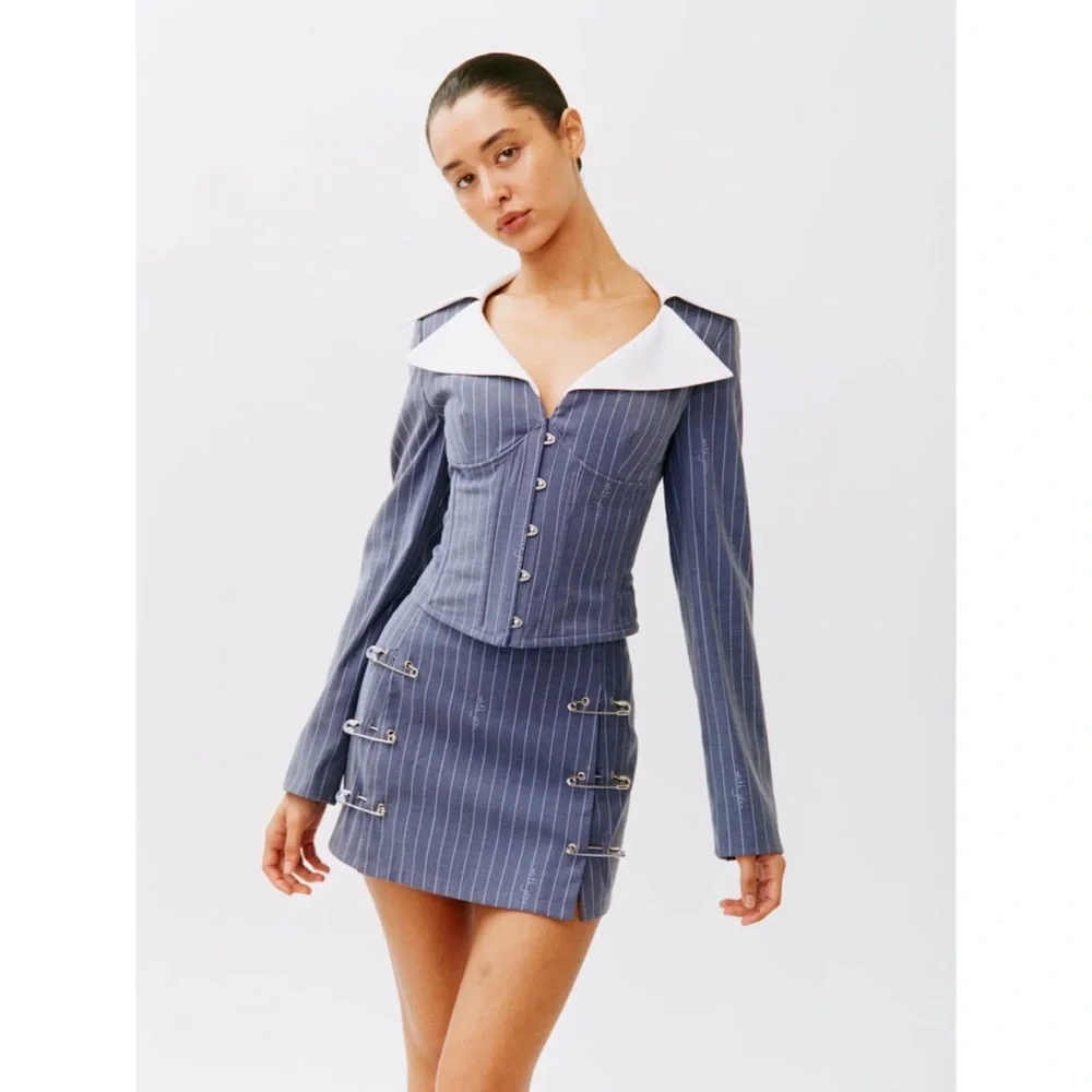 ✨Sold✨With Jean Safety Mini Skirt Pin Me Blue Pinstripe Print S - Picture 1 of 5